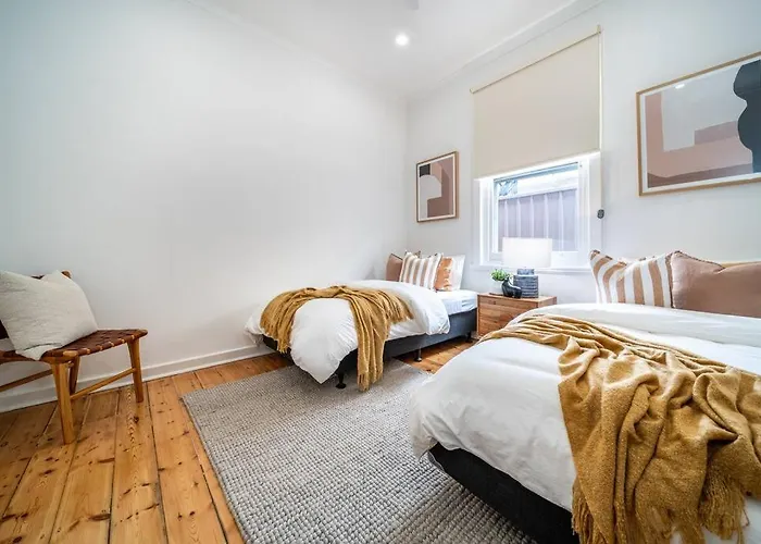 Ambrosia - Designer 3Br Wifi