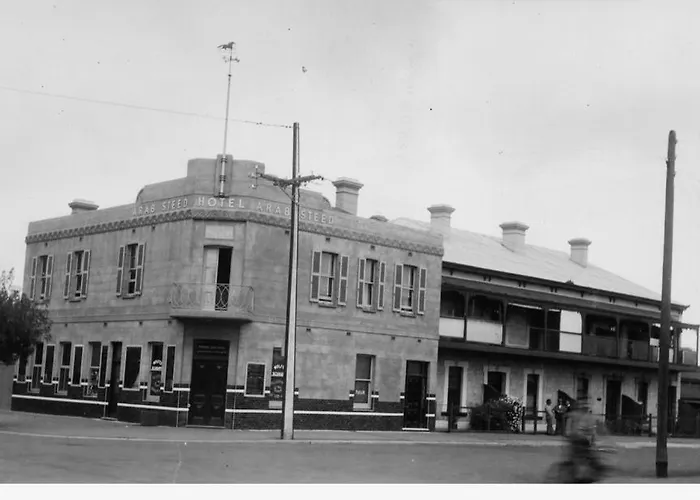 Adelaide Travellers Inn Backpackers Hostel